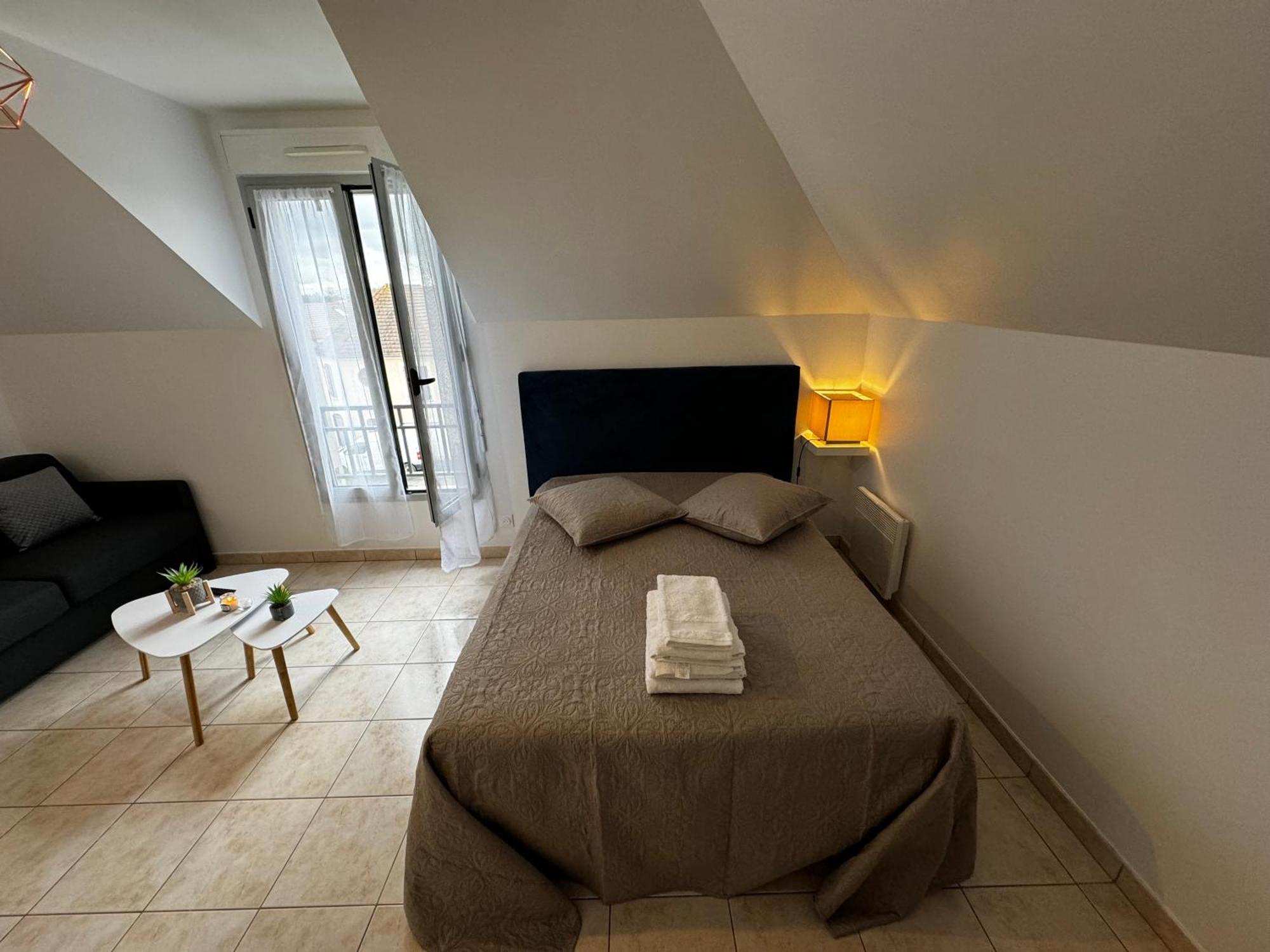 Le Studio Du 72 Apartment Bussy-Saint-Georges Exterior foto