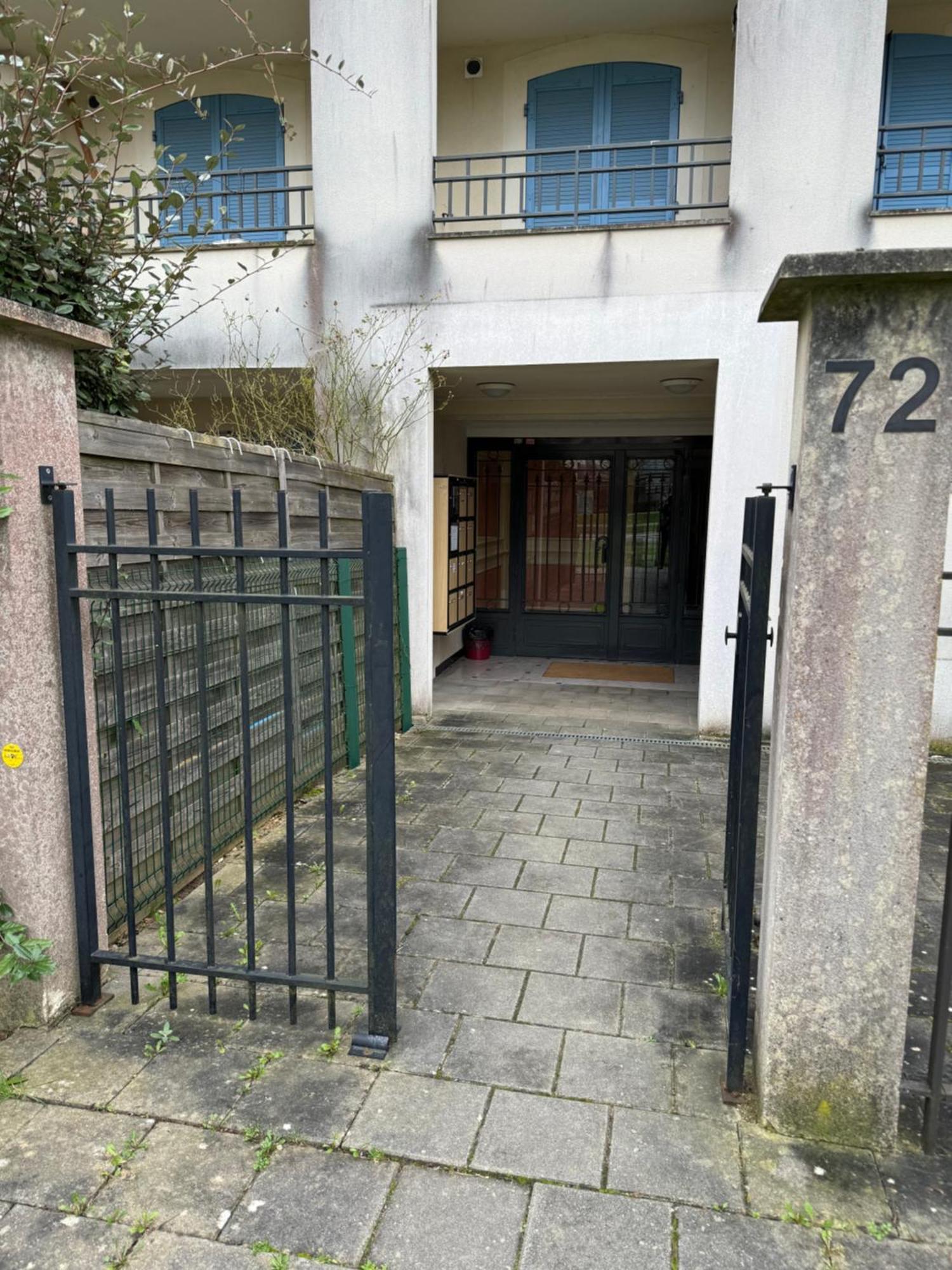 Le Studio Du 72 Apartment Bussy-Saint-Georges Exterior foto