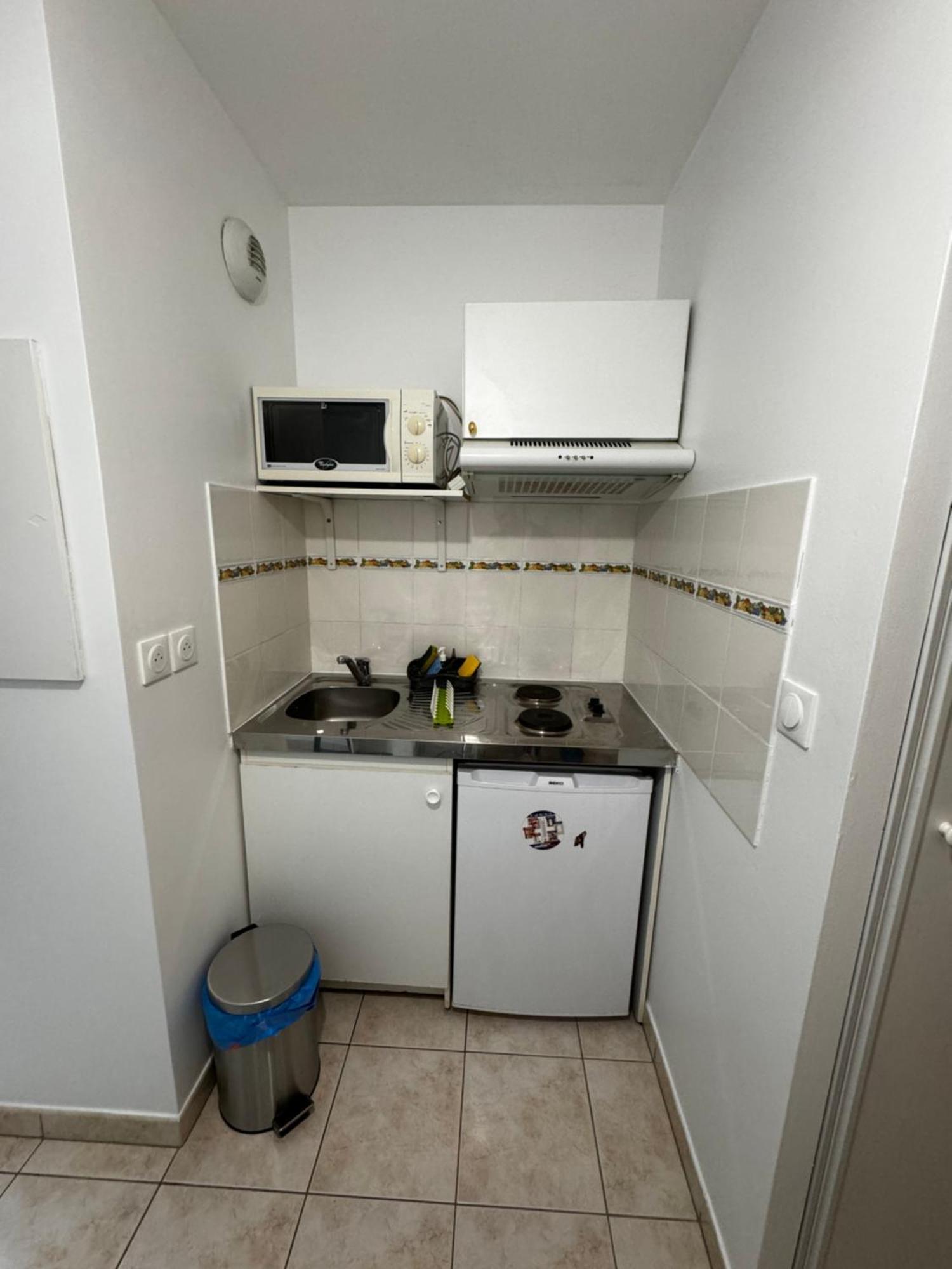 Le Studio Du 72 Apartment Bussy-Saint-Georges Exterior foto